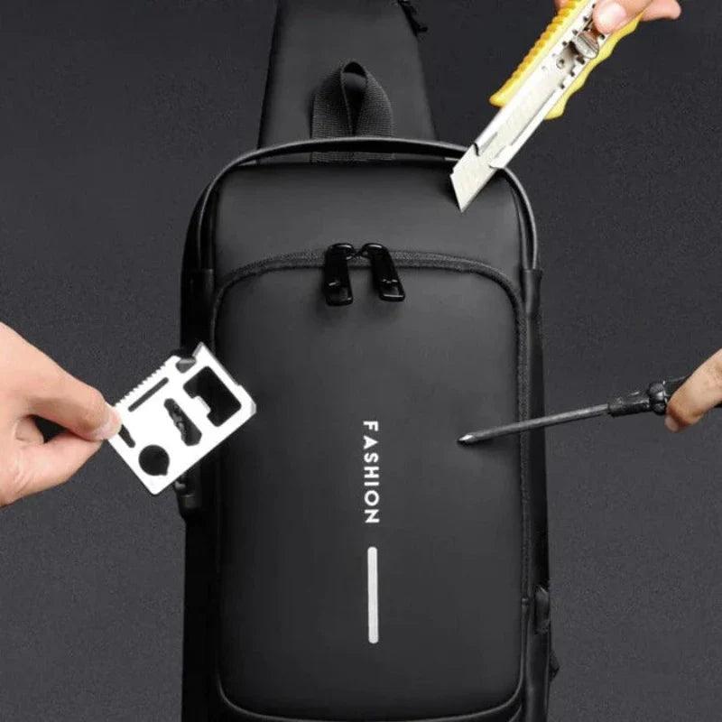 Mochila Inteligente Confiance - Antifurto e Carregamento USB